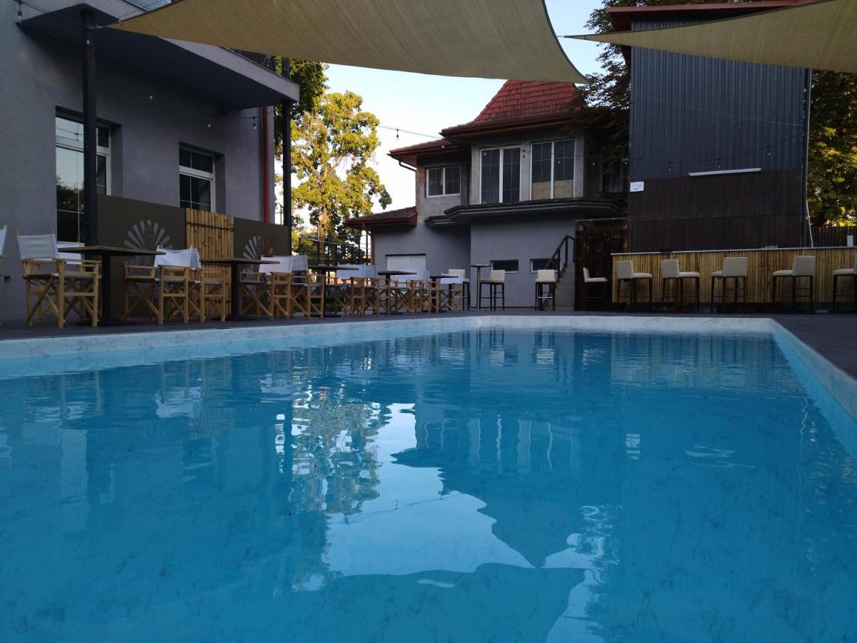 The One Apartman (Adults Only) Apart otel Siofok Dış mekan fotoğraf