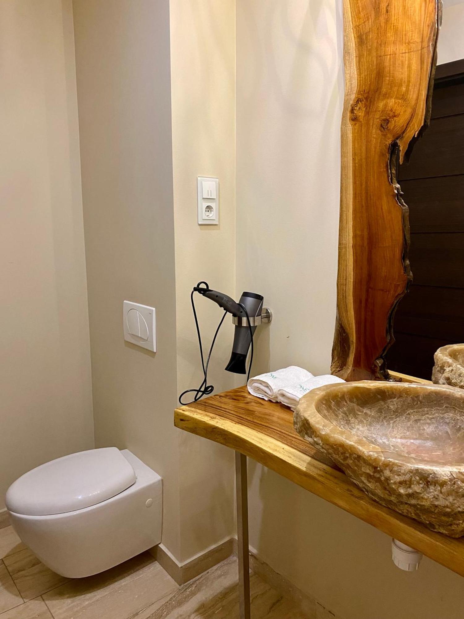 The One Apartman (Adults Only) Apart otel Siofok Dış mekan fotoğraf